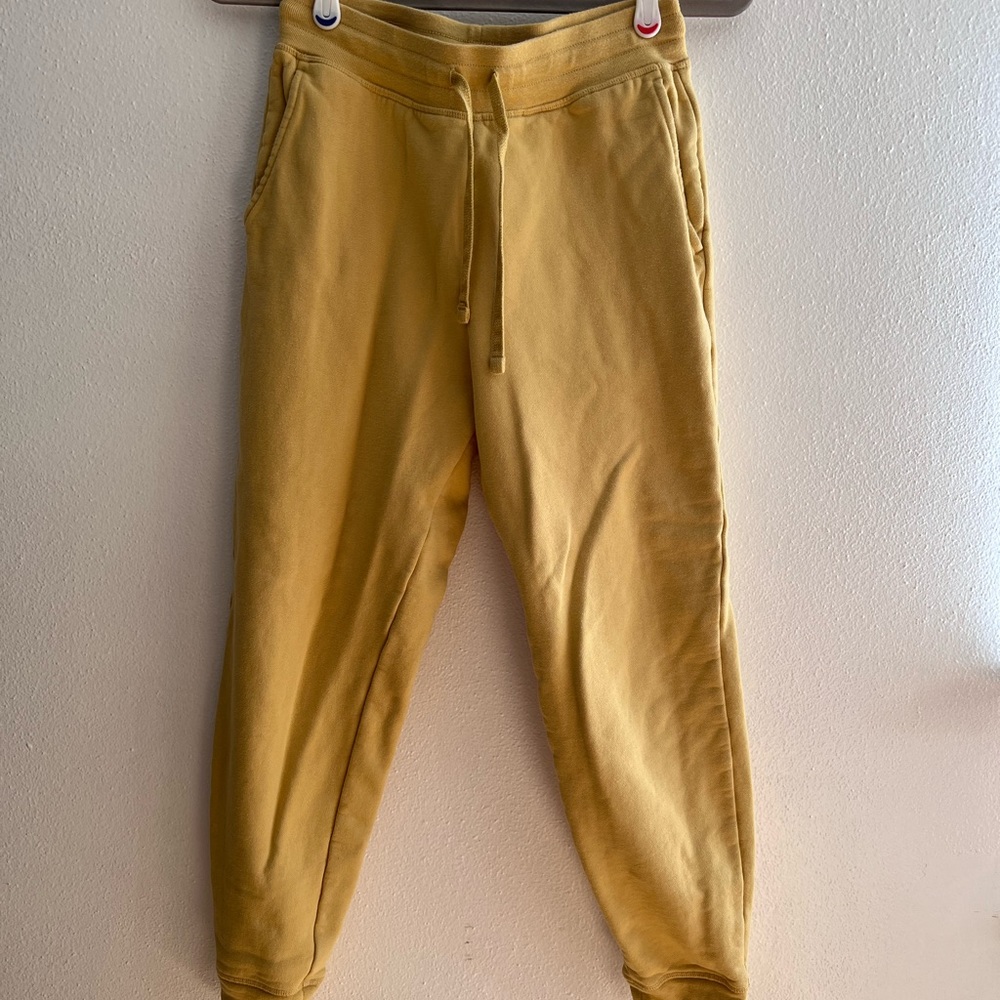 Girlfriend Collective sweats relaxed fit jogger in “bamboo”